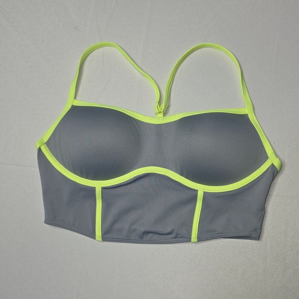 Victoria's Secret PINK Ultimate Push-Up Sports Bra Size M